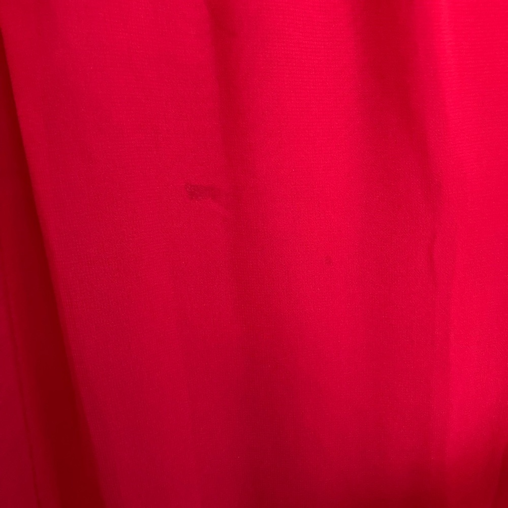 David’s Bridal | Women’s Red Strapless Formal Bridesmaid Dress - Picture 8 of 9